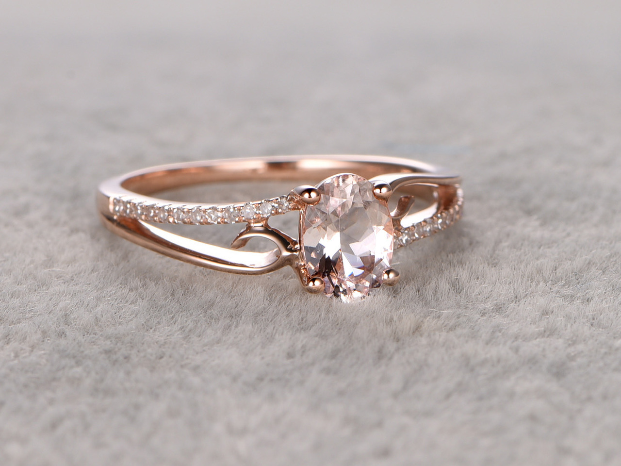 What should you look for when buying wedding rings?